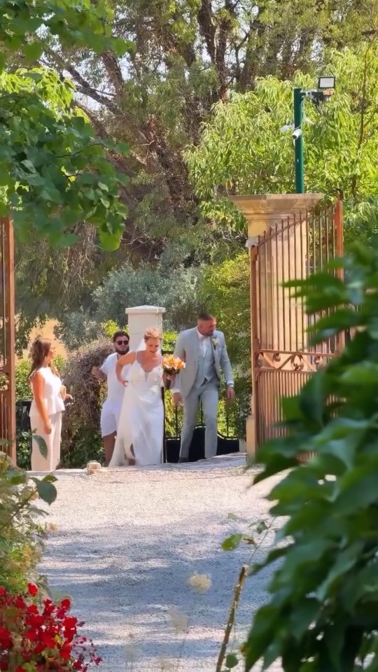 Immersion au cœur d’une célébration de mariage au Clos des...