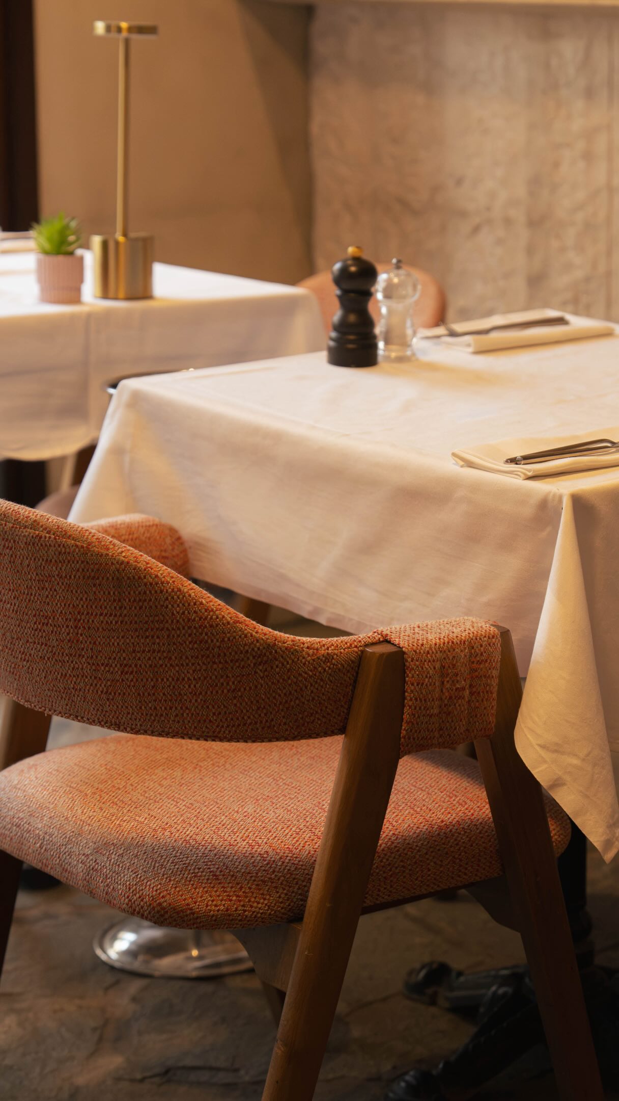 L’art de vivre à la marseillaise. Votre table vous attend...