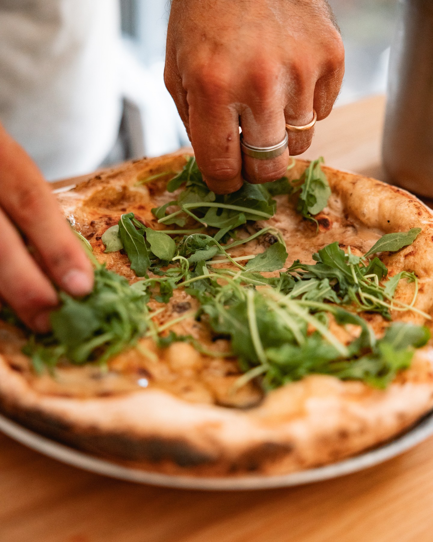Pizza Tartufo en cours de préparation 🧡 • 👨‍🍳Chez Jo...