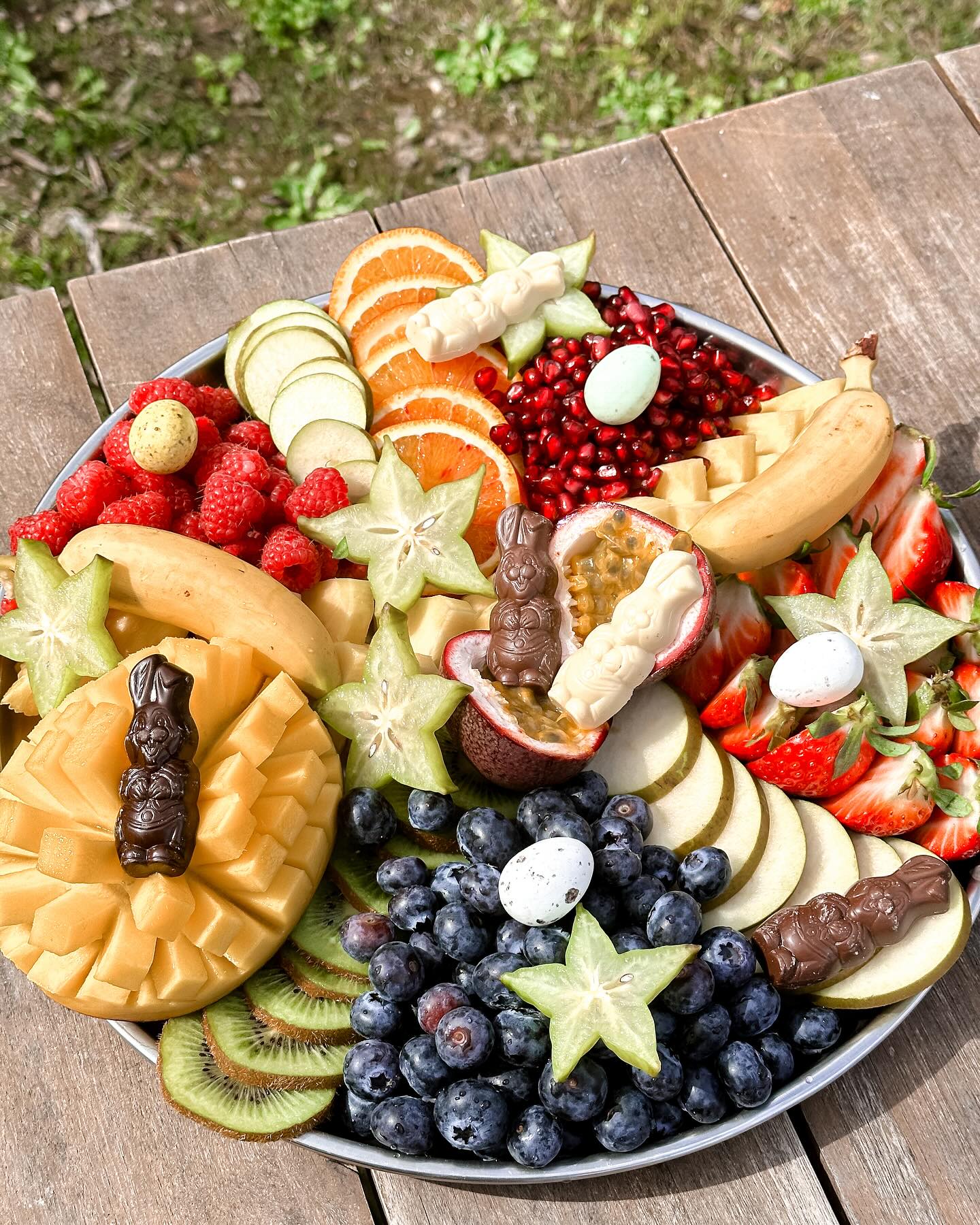 Un joli plateau de fruit pour les fêtes de Pâques...